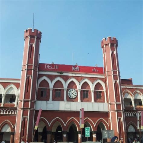 Old Delhi Railway Station (DLI) - Train Station in Chandni Chowk