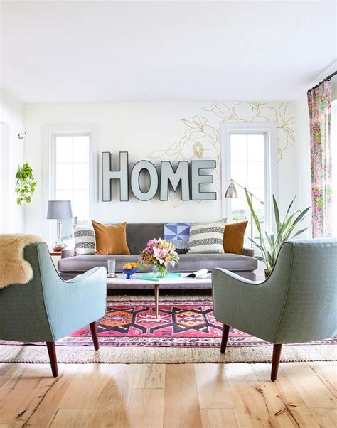 15 Small Living Room Layouts That Maximize Space