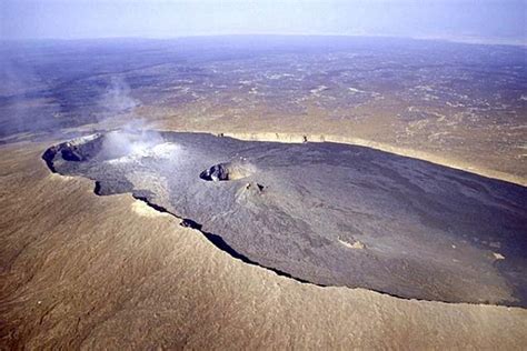 Erta Ale Volcano Ethiopia Volcano Photo
