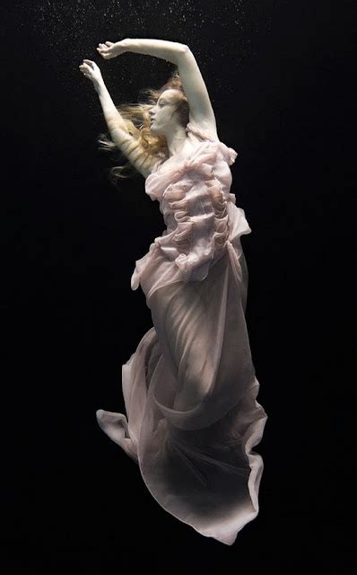Stunning Underwater Photography Of Women By Nadia Moro Hampix