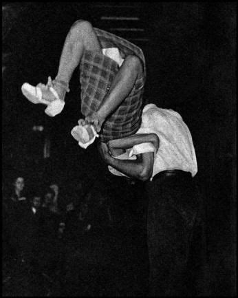 The savoy ballroom in harlem, new york city was a popular dance venue in the 1920s through 1950s and played a pivotal role in the development of swing dancing and music. USA. New York City. Harlem. 1939. Savoy Ballroom. | Jive ...