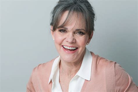 Sally Field On Broadway And On A Mission The Washington Post