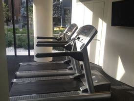 It's just 300m from the beach, 300m from diocletian palace and restaurants. Facilities