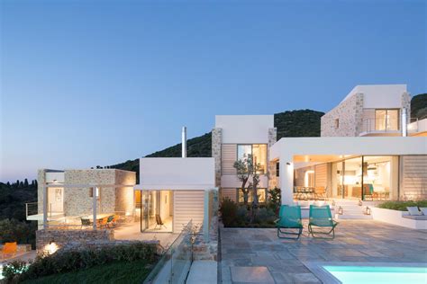 3 Vacation Houses In Skiathos By Hhharchitects The Greek Foundation