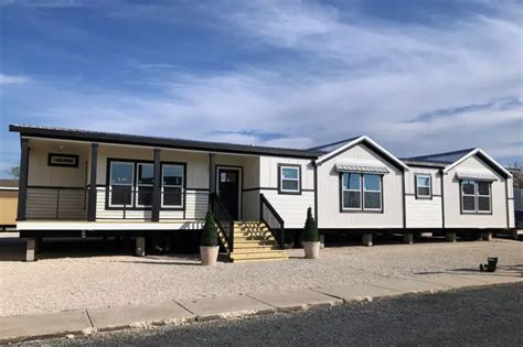 3 Luxury Double Wide Designs On The Market Today Mobile Home Living