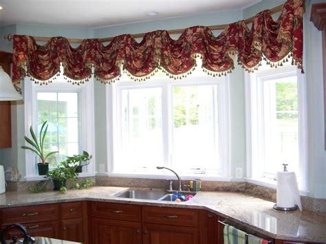 Pin By Joy Cochran On Kitchen Inspiration Kitchen Window Treatments