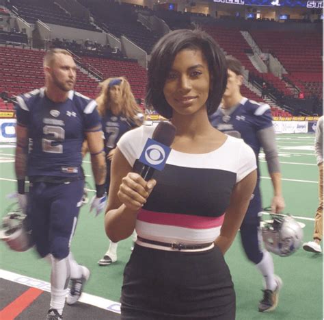 Meet The Beautiful Big 10 Sports Reporter Taylor Rooks