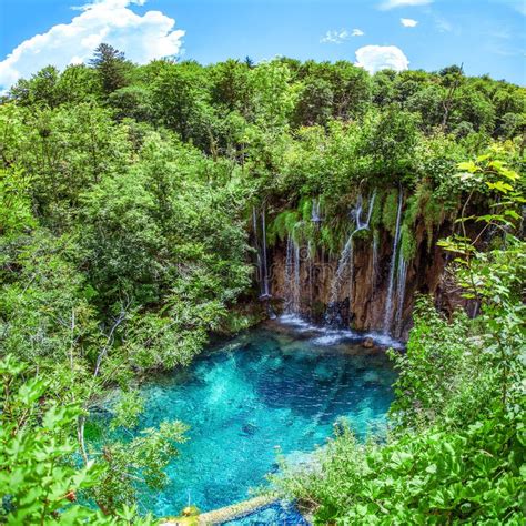 Plitvicer Lakes Croatia A Beautiful Refreshing Waterfall That Flows