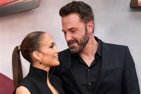 Jennifer Lopez Wishes Husband Ben Affleck A Happy Birthday I Love You