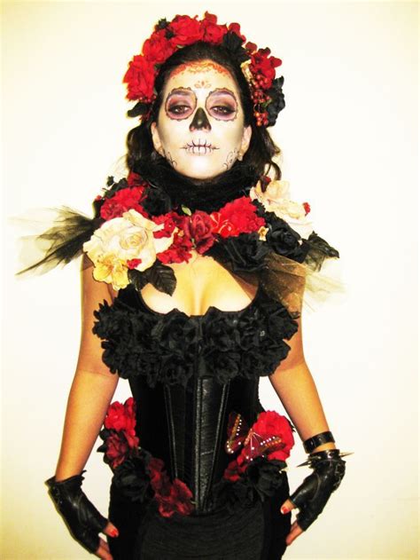We spied this amazing day of the dead costume online today. Pin on Halloween Costumes