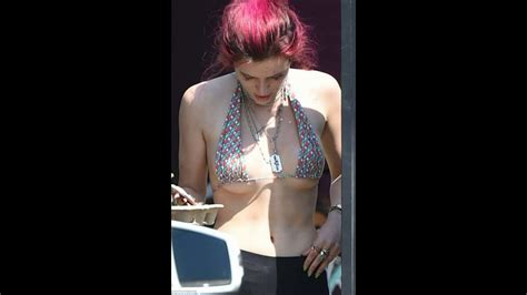 Make Up Free Bella Thorne Puts On An Eye Popping Display As She Spills