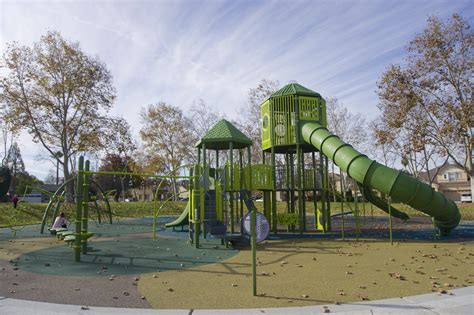 Из раздела fnf character test playground. Playground Equipment - Ross Recreation : Ross Recreation