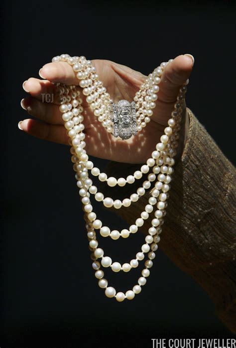 The Court Jeweller Pearl And Diamond Necklace Royal Jewelry Royal