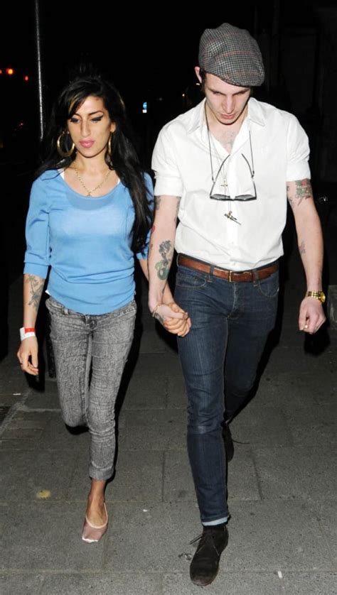 Amy Winehouse Steps Out With Blake Fielder Civil The Hollywood Gossip