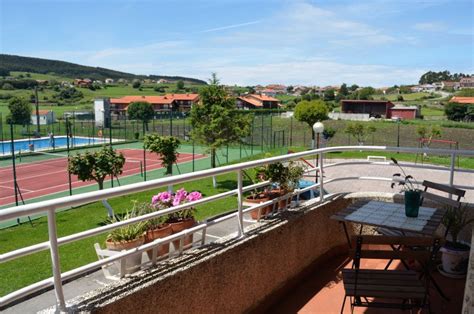 Te ofrecemos las mejores casas rurales cerca de la playa de cantabria para que te refresques y descanses en verano. Alquiler apartamento en Ajo, Cantabria con piscina común y acceso a internet - Niumba