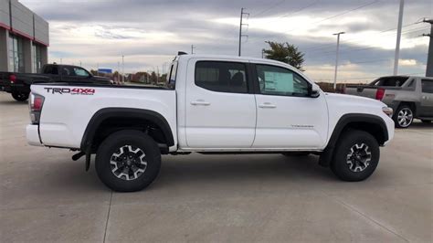 New 2021 Toyota Tacoma 4wd Trd Off Road Crewmax In Kansas City Ta44995