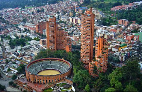 Descubre 388.142 opiniones de viajeros y fotos de 845 cosas que puedes hacer en bogotá. BOGOTA, COLOMBIA | Plaza de toros, Bogotá, Colombia ...
