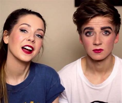 Pin By Amanda Fite On The Suggsalfie Deyescaspar Lee Joe And Zoe Sugg Joe Sugg Youtubers