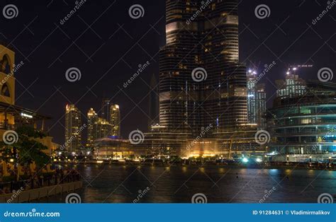 Dubai Burj Khalifa Lake Editorial Photo Image Of Evening 91284631