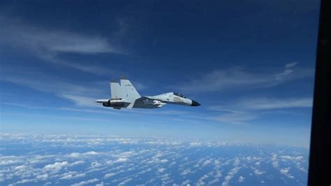 Chinese Fighter Jet Came Within Three Meters Of Us Spy Plane The