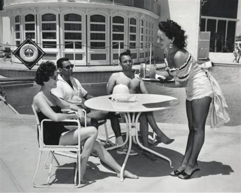 Las Vegas 1950 Serves Drinks Near The Pool At The Showboat Hotel Las Vegas 1950s