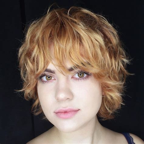 Short curly pixie haircuts all the rage right now. 50 Latest Shag Haircut Variations Trendy in 2020 in 2020 ...