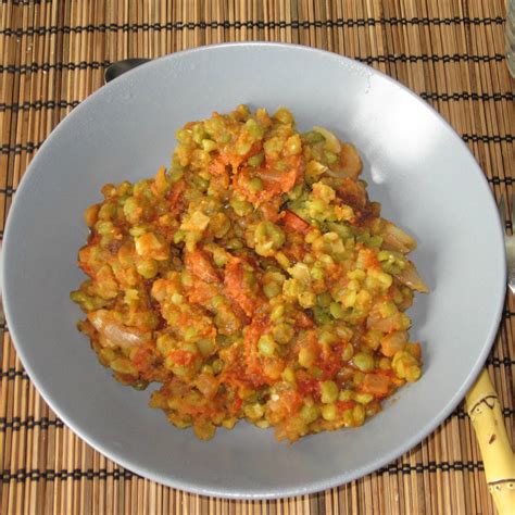 Pois cassés au chorizo