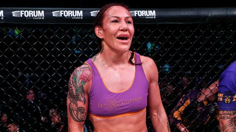 former ufc champion cris cyborg discusses a run in pro wrestling
