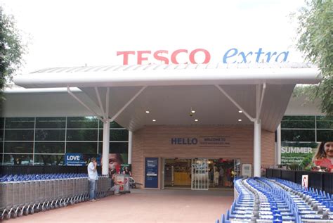 In Pictures Tesco Unveils New Format Extra Store In Watford Photo