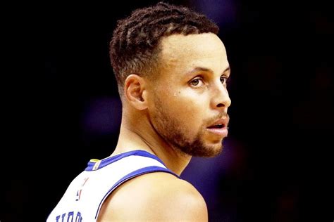 For many years, the stephen curry haircut was short curls with a fading temple. Stephen Curry Haircut