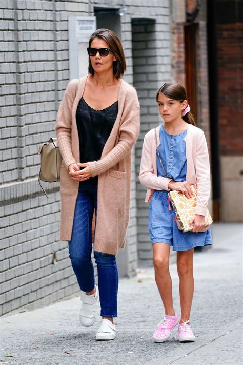 katie holmes and suri cruise seen while visiting a doctor s office in hot sex picture
