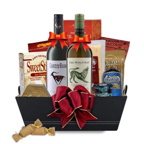 We make it easy to remember your gift ideas. Classic Wine Gift Basket | Wine gift baskets, Wine gifts ...