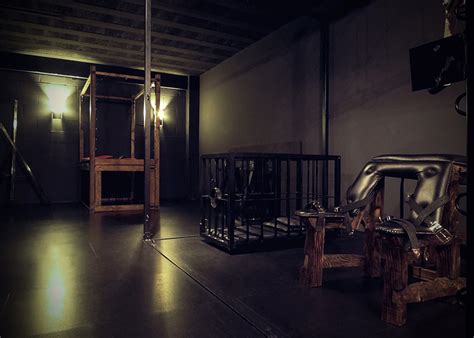 Creative Location Fetish Location Dungeon Dungeon For Hire