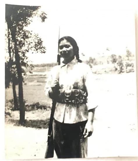 Photograph Of North Vietnamese Army Militia Or Viet Cong Female With K Pouch Enemy Militaria