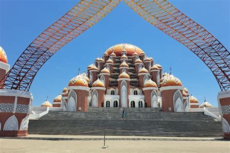 Begini Suasana Masjid 99 Kubah Makassar Usai Diresmikan Gubernur Sulsel