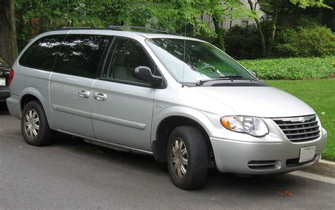 2006 Chrysler Town And Country Base Passenger Minivan 33l V6 Auto