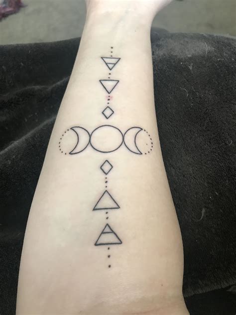 Geometric Triple Moon Tattoo Martinvanburenheight