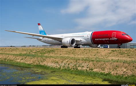 G Cklz Norwegian Air Uk Boeing 787 9 Dreamliner At Amsterdam