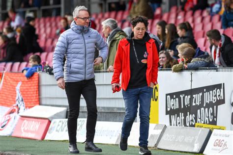 Fc köln ist sich bis zum schluss treu geblieben. Teil 1: FC-Teammanagerin Nicole Bender: "Unsere Mädels ...
