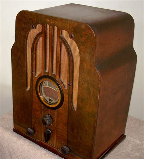 Nice Philco Tombstone Radio Antique Radio Vintage Radio Old Radios