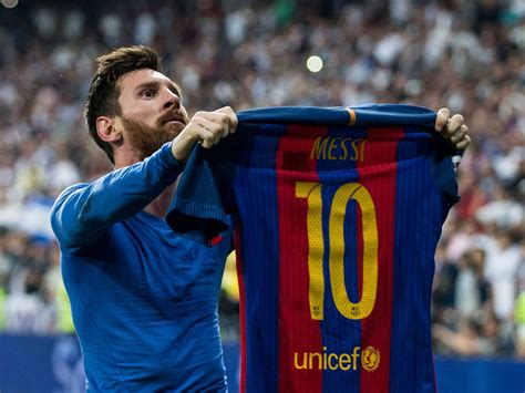 Lionel Messi Turns 30 Best Photos Of Barcelona Argentina Star Sports Illustrated