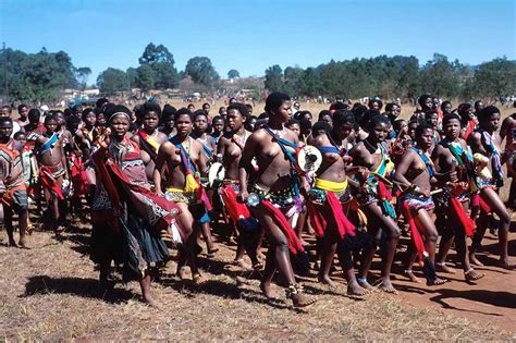 Marching From Lobamba Umcwasho Ceremony Swaziland Ozoutback