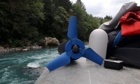 Tow This Portable Hydroelectric Plant Behind Your Boat For Unlimited