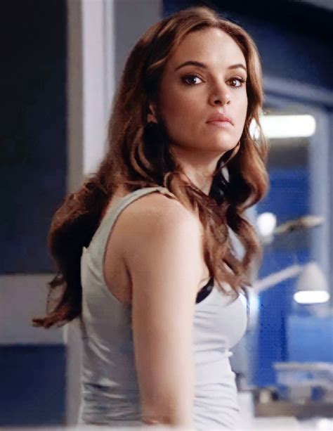 Danielle Panabaker In The Flash Shes Insanely Hot Scrolller