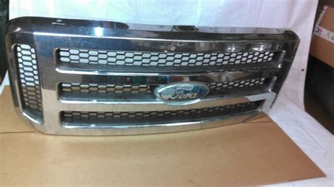 2005 2007 Ford F250 F350 Front Grille Chrome Grill With Emblem Oem