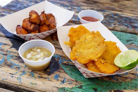 Eat your way around key west on this food tour with a guide who introduces you to 'mom and pop' eateries in the old town historic district. Small Group Key West Secret Food Tour - Key West | Project ...