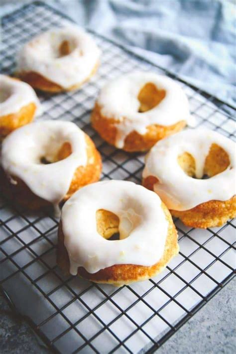 Baked Lemon Glazed Donuts Recipe Sweetphi