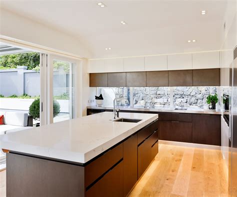 How This Smart Auckland Kitchen Achieved Its Modern Clean Look Hickory