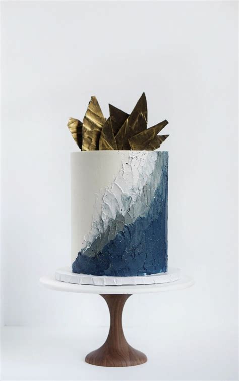 Blue Textured Buttercream Cake With Gold Chocolate Shard Topper Artofit
