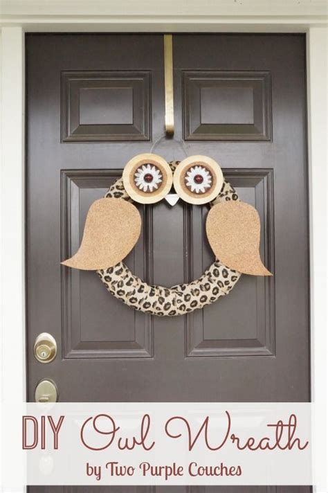 Whoos There Diy Owl Wreath Two Purple Couches Owl Wreaths Owl